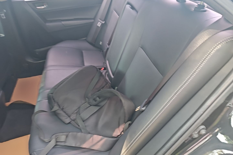 Toyota Corolla 2018 #17 Toyota Corolla 2018 car image #17