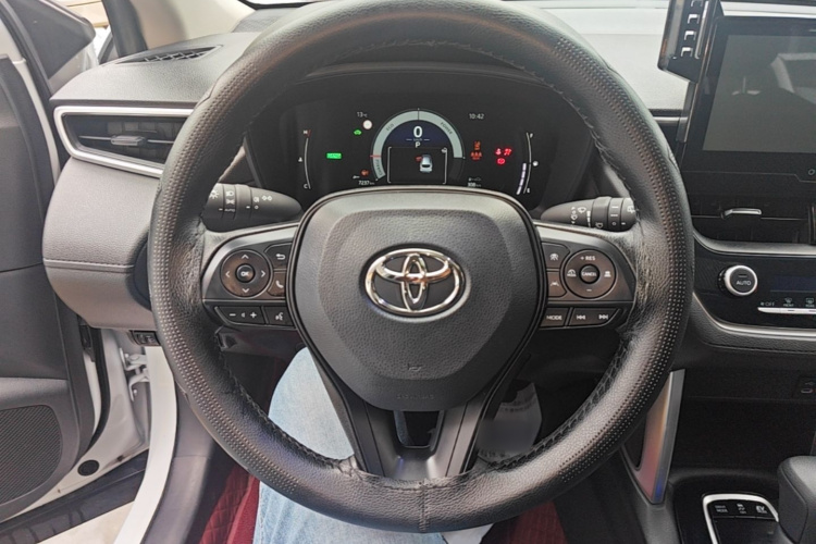 Toyota Corolla Cross 2025 car image #11