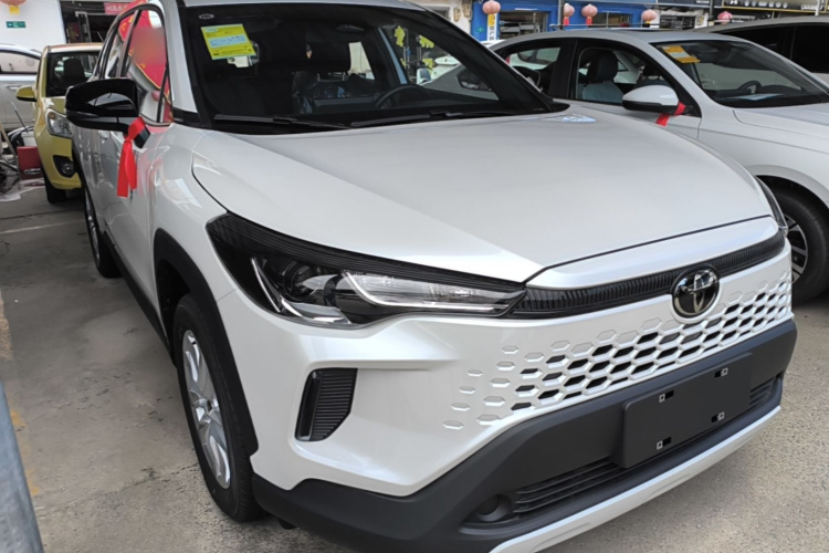 Toyota Corolla Cross 2026 #4 Toyota Corolla Cross 2026 car image #4