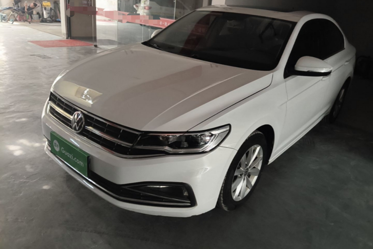 Volkswagen Bora 2021 car image #2