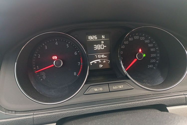 Volkswagen Lavida 2018 car image #14