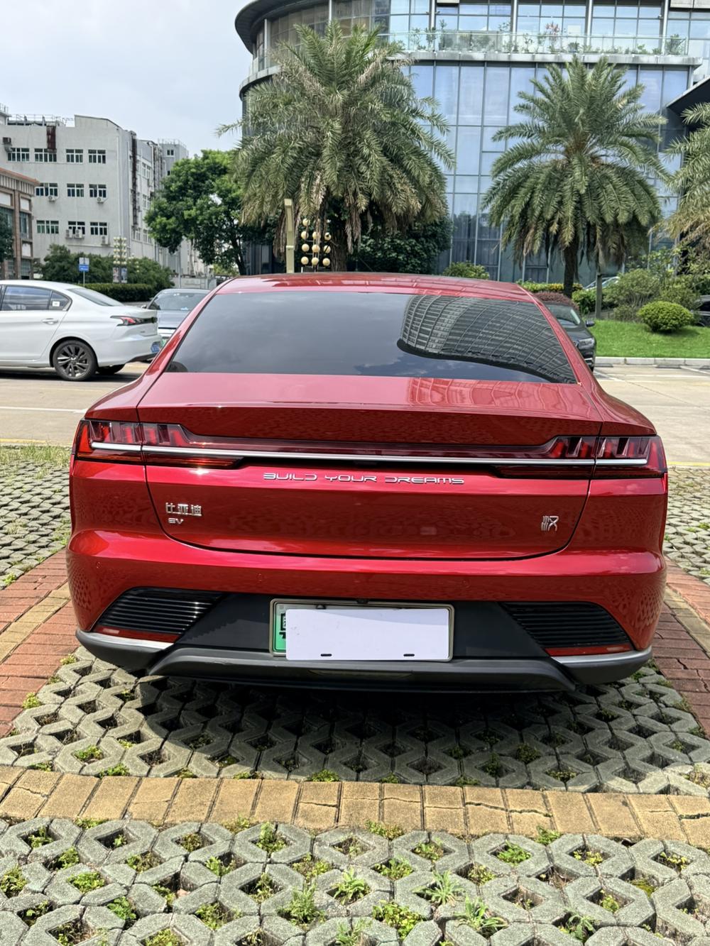 BYD Han 2022 immagine di auto #6