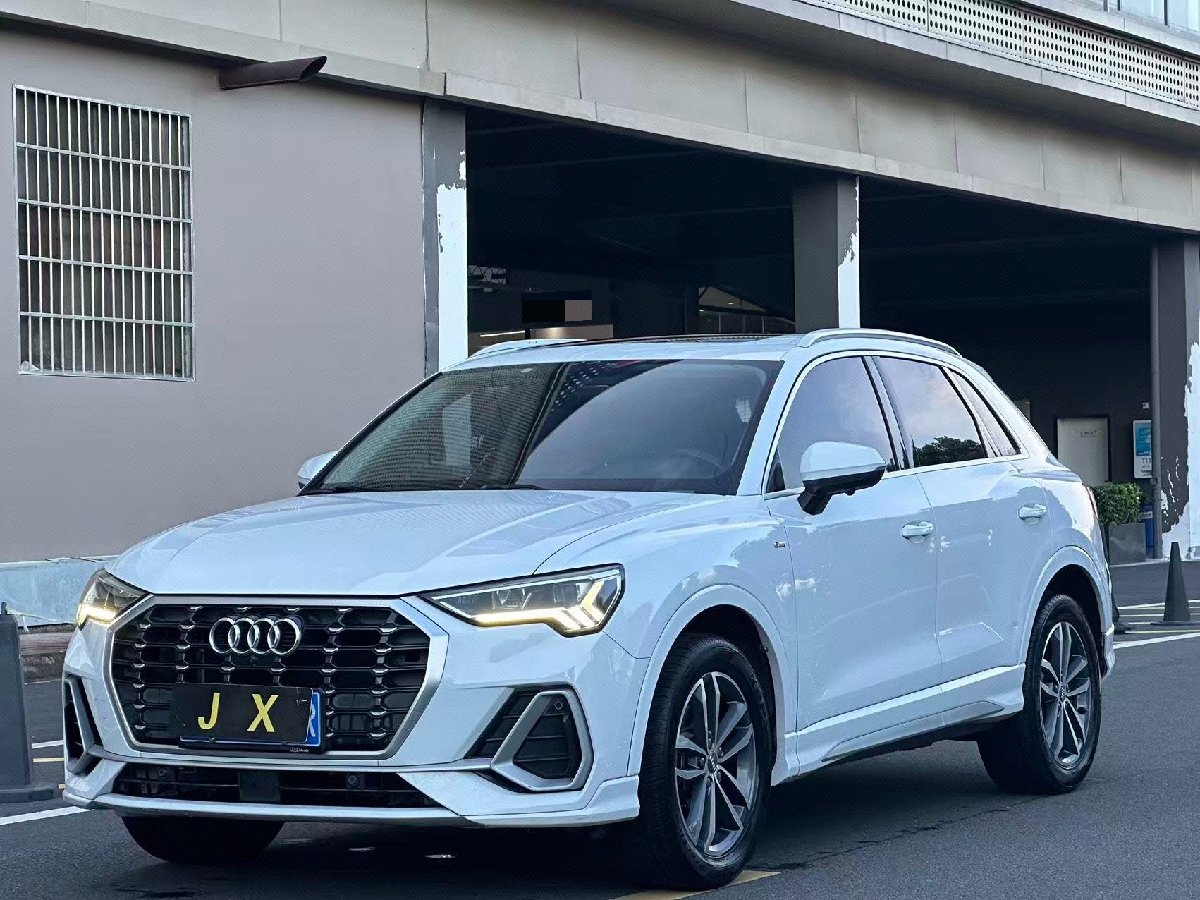 Audi Q3 2020 Audi Q3 2020 car image