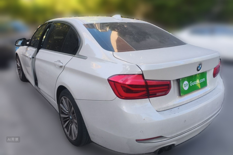 BMW 3 Series 2019 car image #5