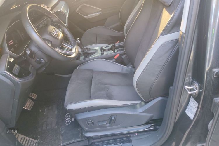 Audi Q3 2019 #17 Audi Q3 2019 car image #17