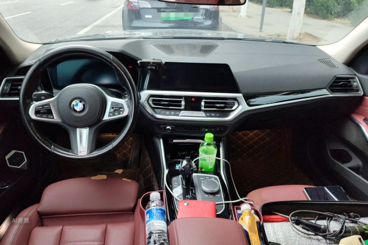 BMW 3 Series 2021 car image #11