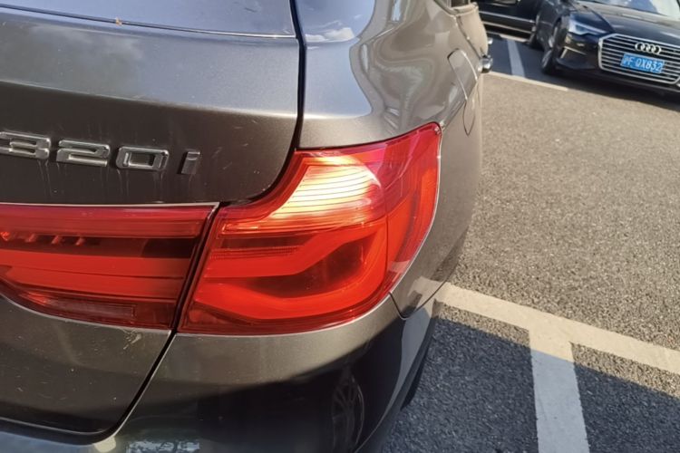 BMW 3 Series GT 2019 car image #8