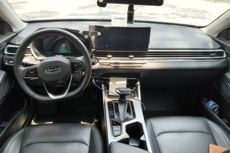GEELY Emgrand 2023 car image #7