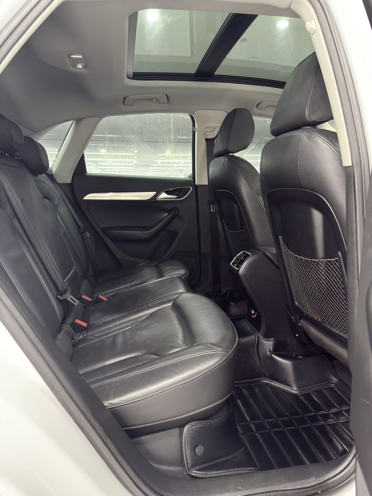 Audi Q3 2017 #11 Audi Q3 2017 car image #11