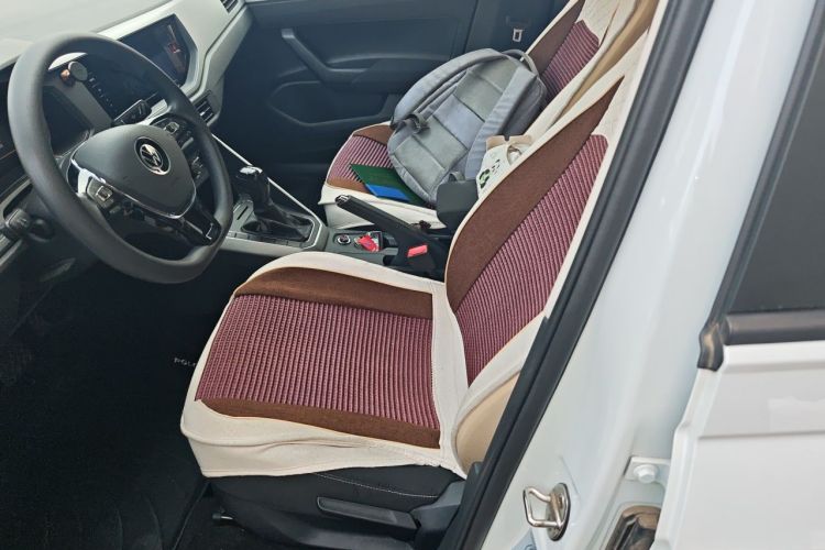 Volkswagen Polo 2023 car image #15