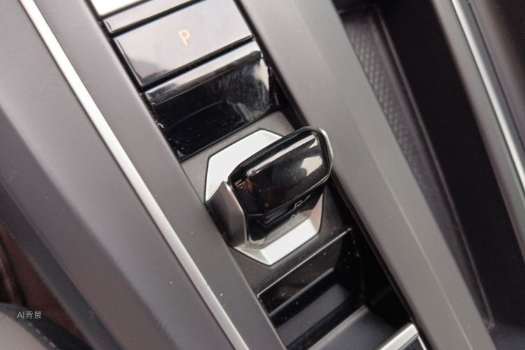 Volkswagen Golf 2021 car image #16