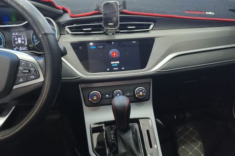 GEELY Emgrand 2022 car image #13