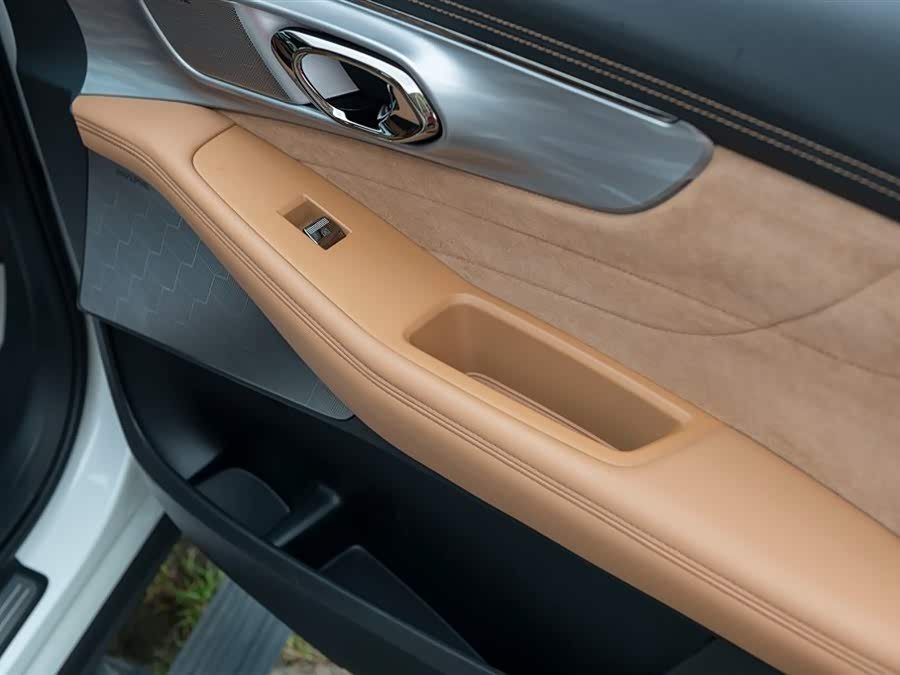GAC Trumpchi ES9 2023 car image #39
