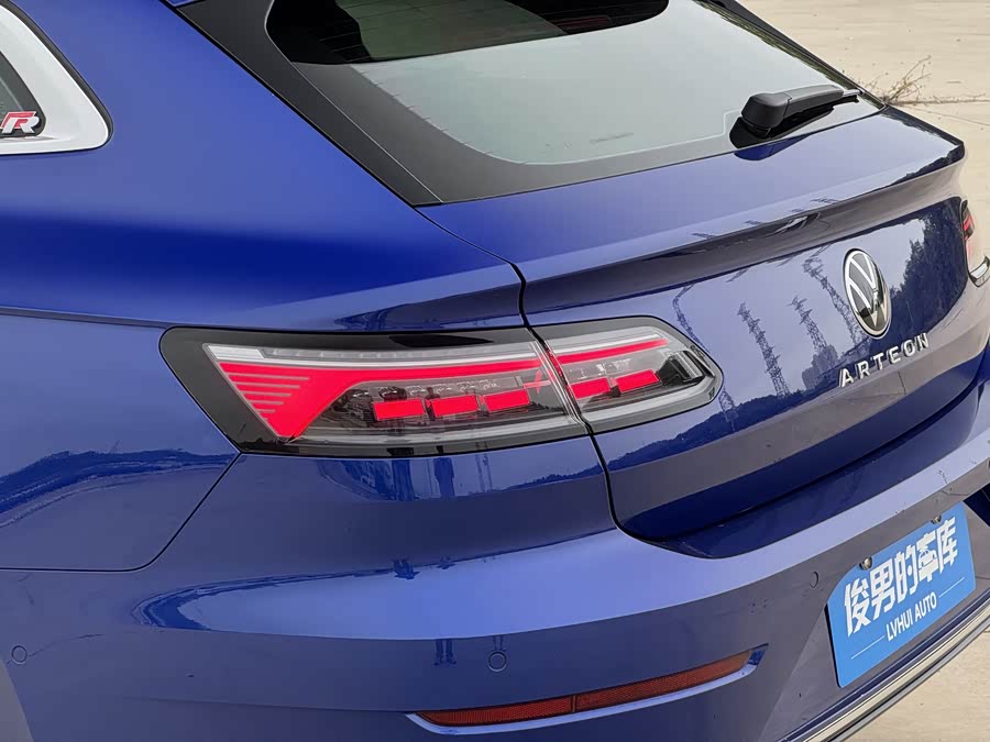 Volkswagen Arteon 2023 immagine di auto #39