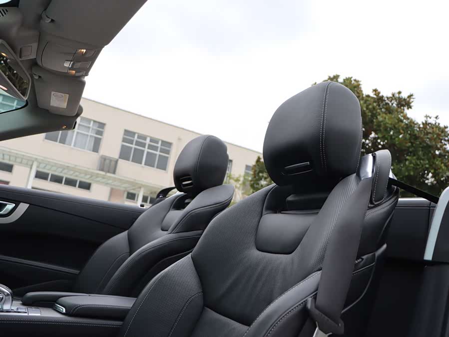 Mercedes-Benz SL Class 2019 immagine di auto #39