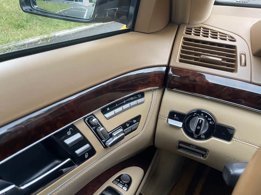 Mercedes-Benz S Class 2012 immagine di auto #39