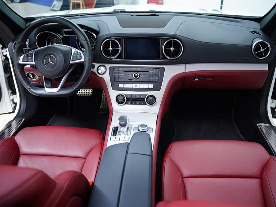 Mercedes-Benz SL Class 2017 car image #39