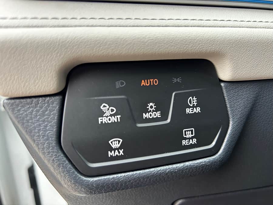 Volkswagen ID.6 Crozz 2022 car image #39