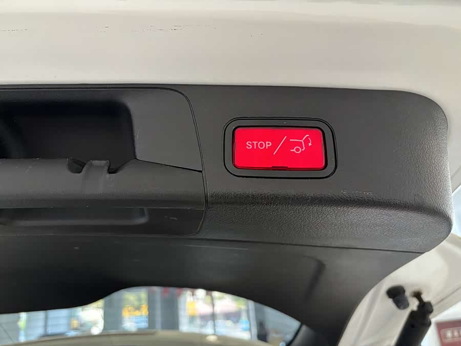 Mercedes-Benz GLB Class 2020 car image #39