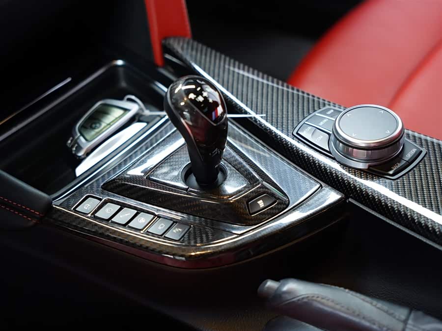 BMW M4 2019 car image #39