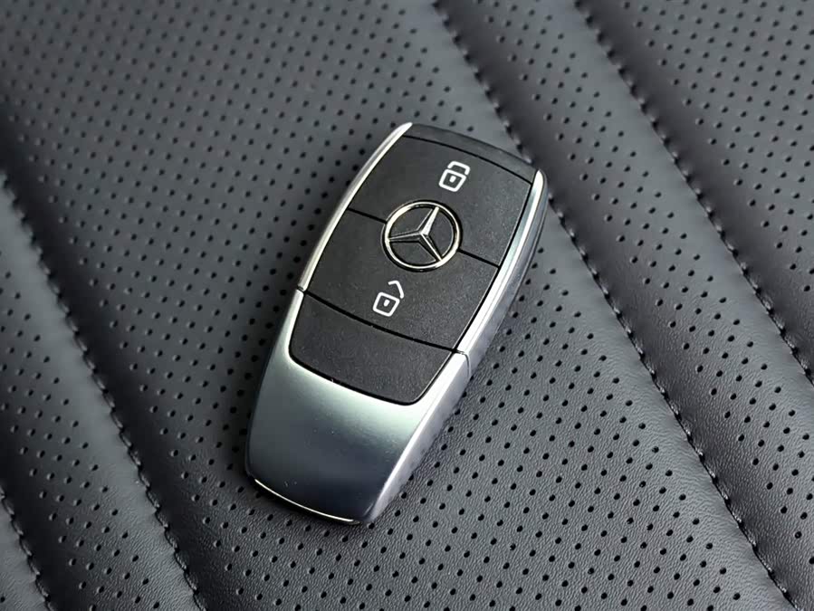 Mercedes-Benz G Class 2024 изображение автомобиля #39