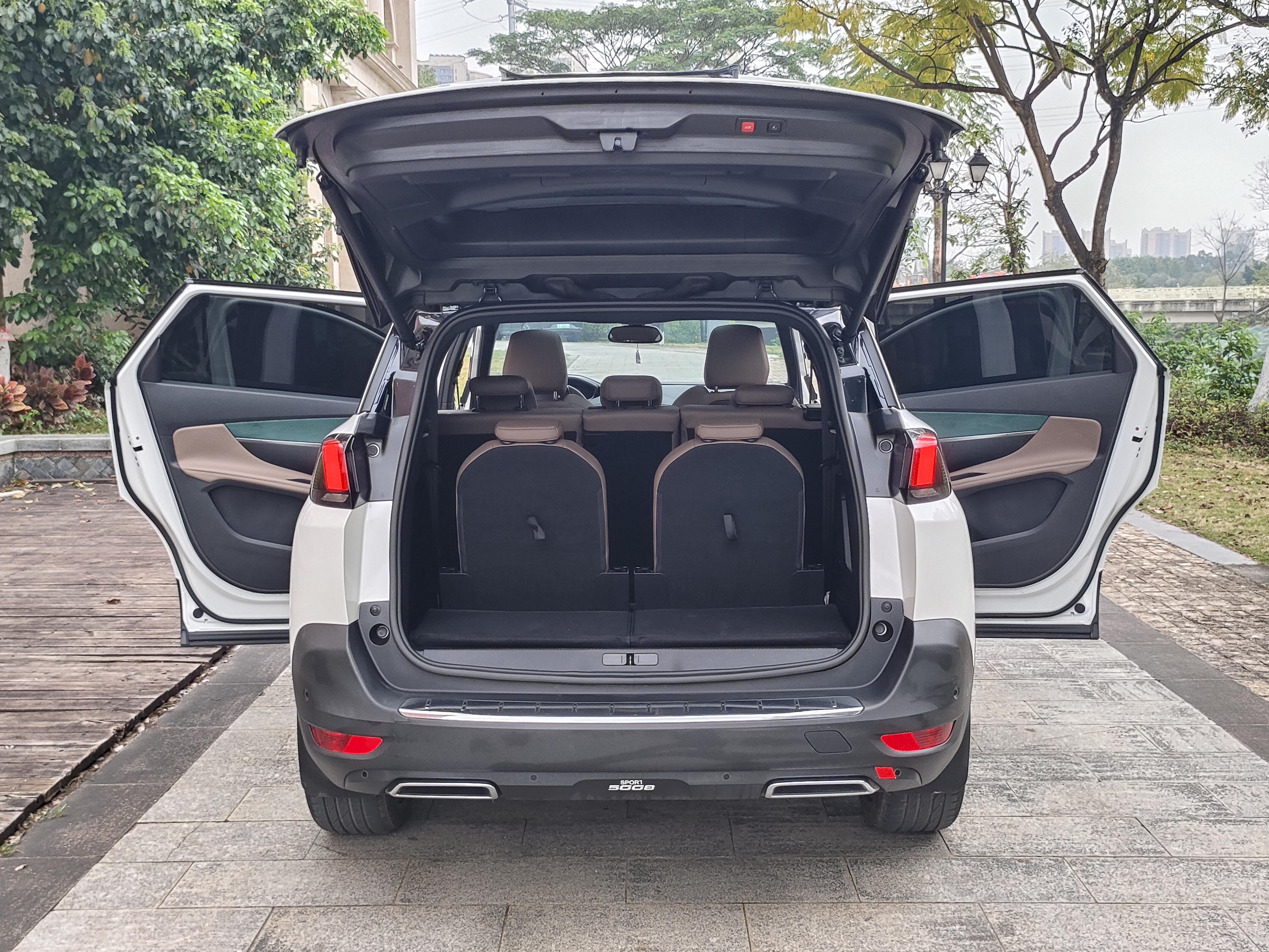 Peugeot 5008 2017 car image #39