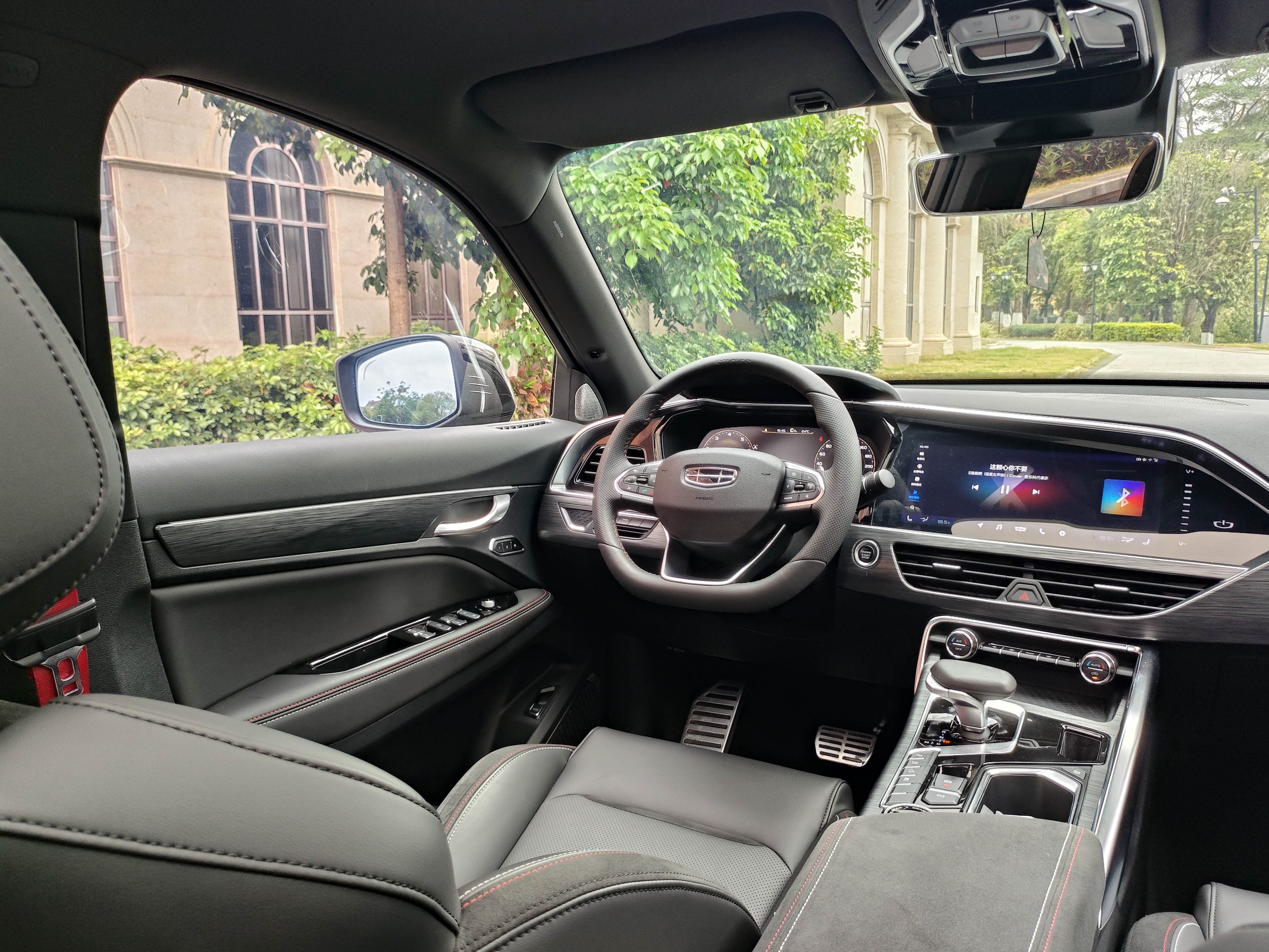 GEELY Tugella 2020 car image #39