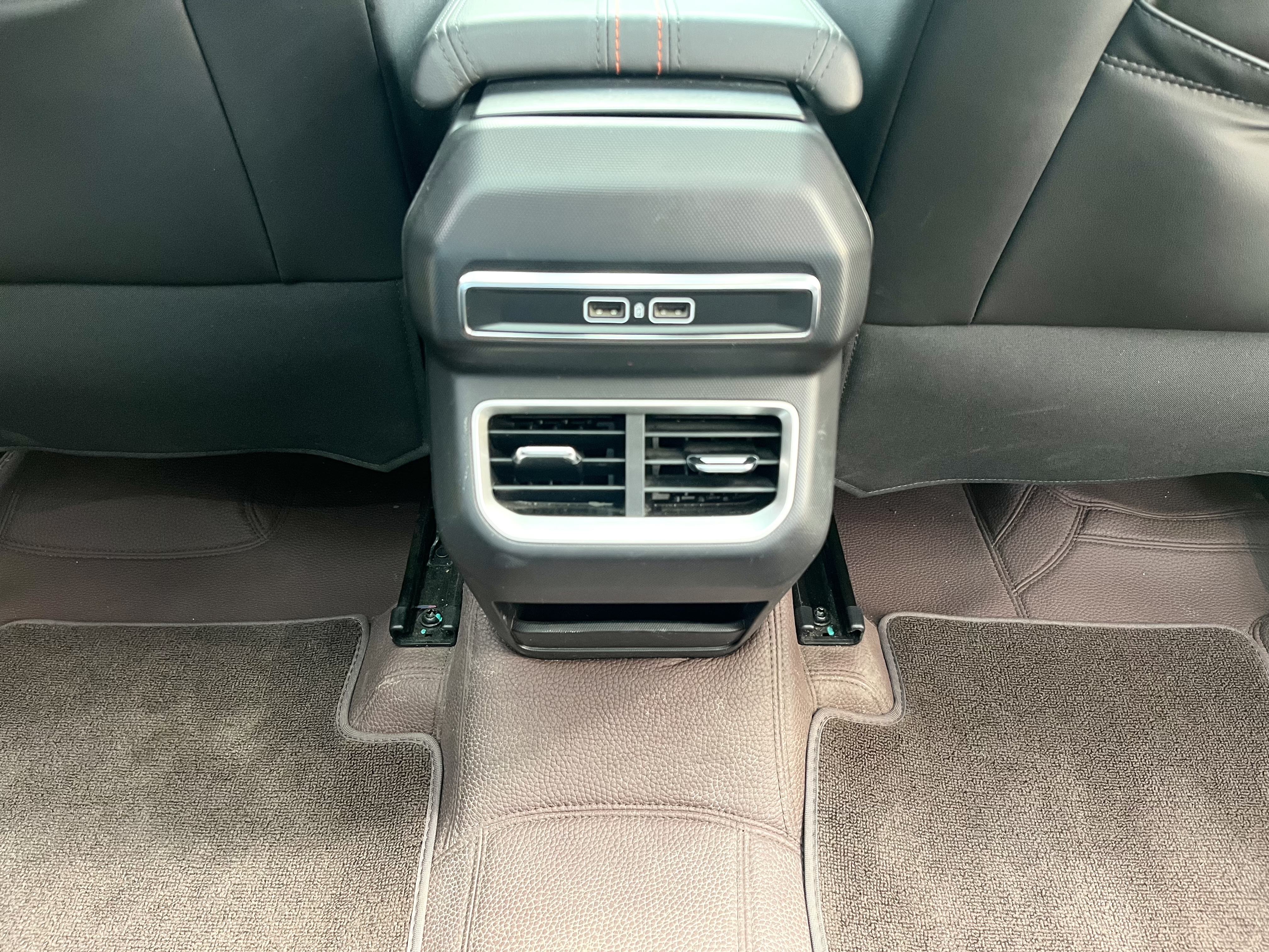 GEELY Cowboy 2025 #39 GEELY Cowboy 2025 car image #39