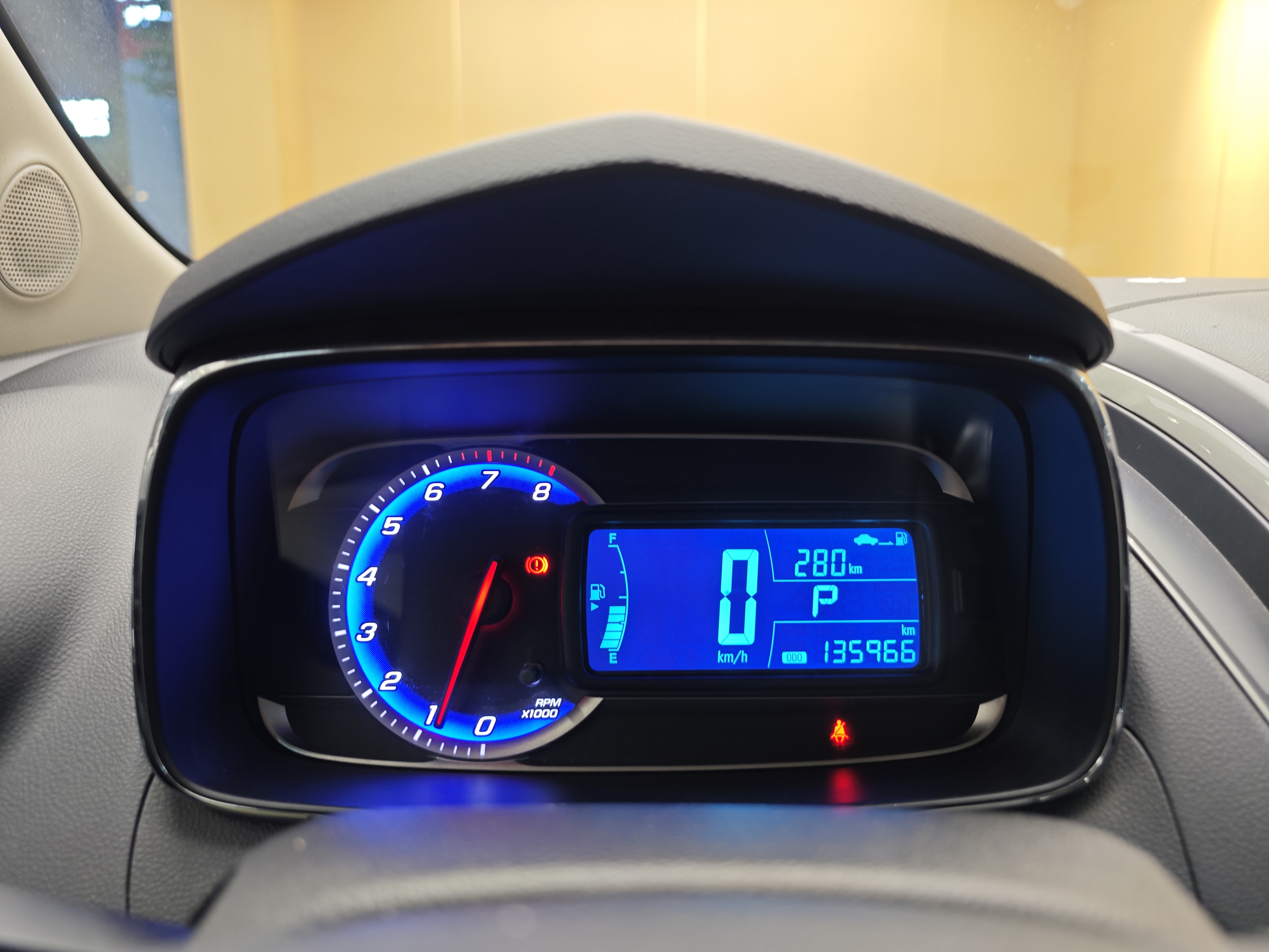 Chevrolet Tracker 2015 صورة سيارة #39