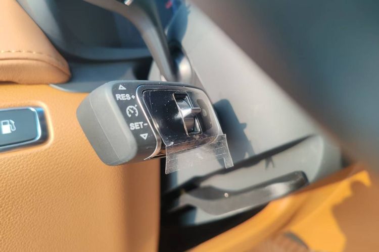 HongQi HQ9 PHEV 2024 immagine di auto #39