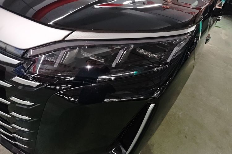 BYD Xia 2025 car image #39