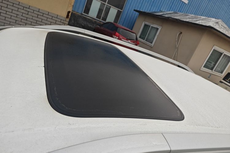 SWM 2020 car image #39