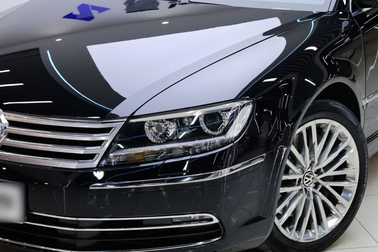 Volkswagen Pheaton 2017 immagine di auto #39