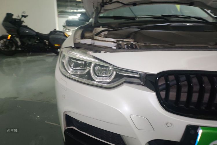 BMW 3 Series 2019 car image #8