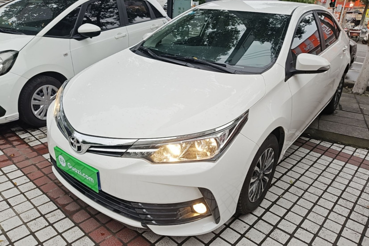 Toyota Corolla 2018 #2 Toyota Corolla 2018 car image #2