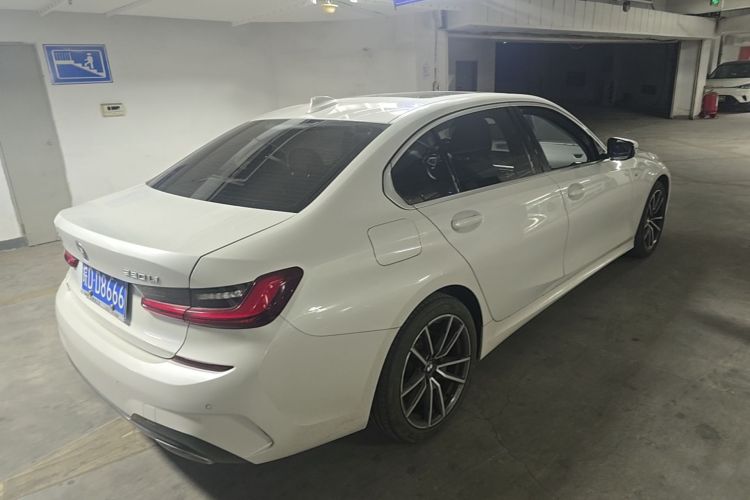 BMW 3 Series 2022 #6 BMW 3 Series 2022 car image #6