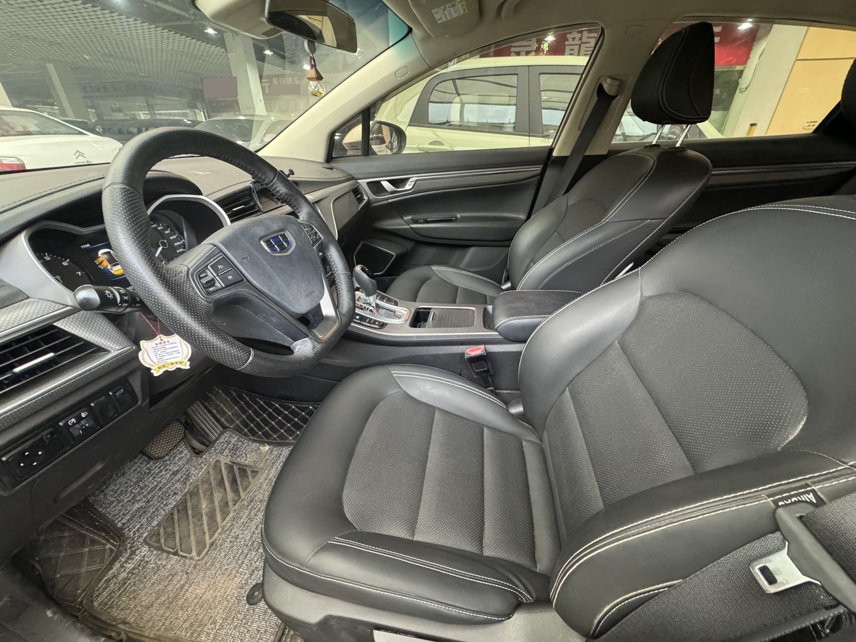 GEELY Emgrand GS 2018 car image #4