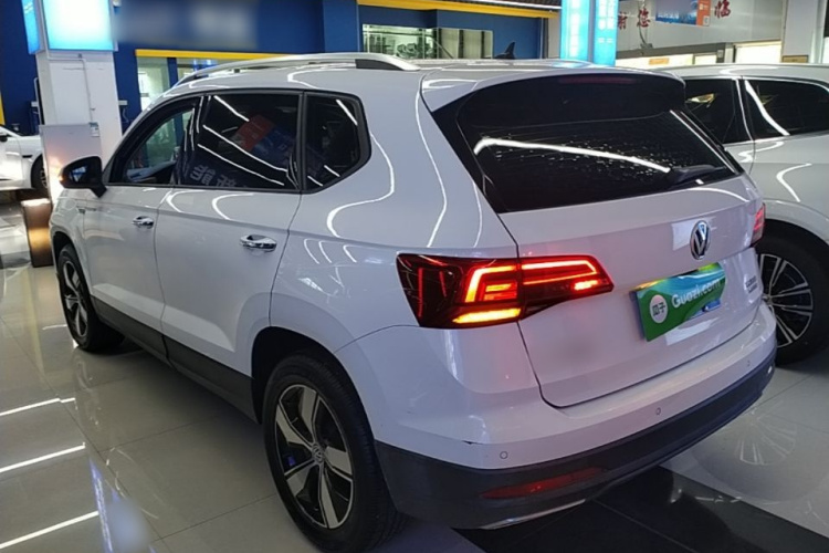Volkswagen Tharu 2020 car image #5