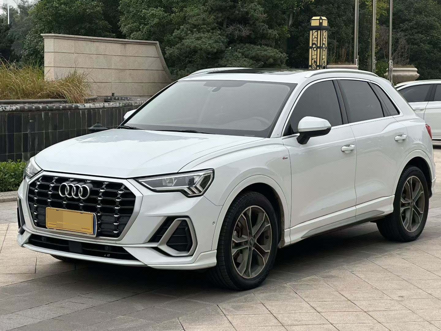 Audi Q3 2023 Audi Q3 2023 immagine di auto