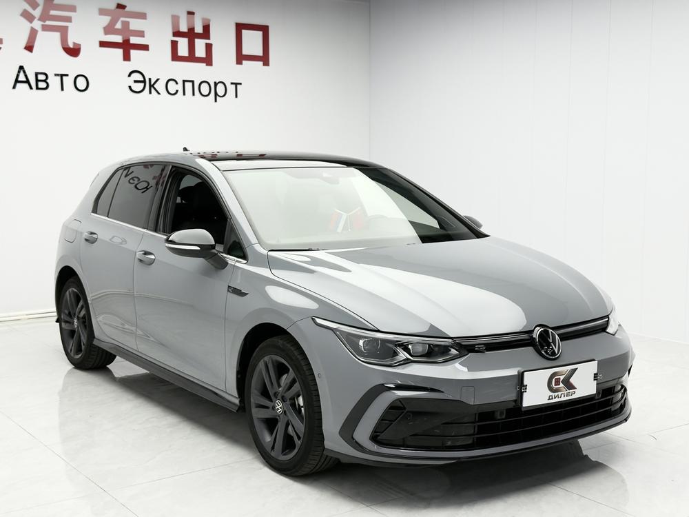 Volkswagen Golf 2023 #3 Volkswagen Golf 2023 صورة سيارة #3