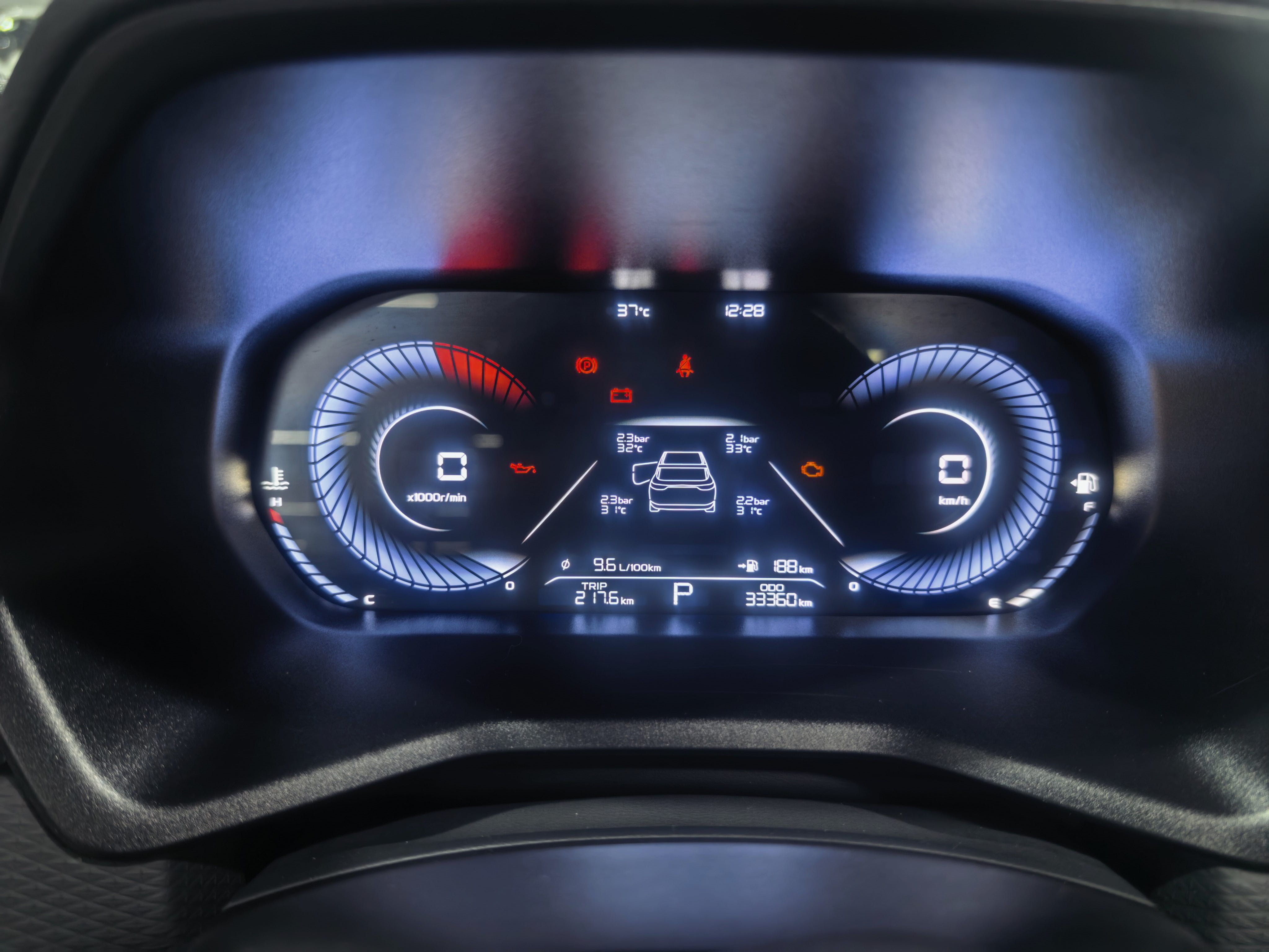 GEELY Emgrand 2021 car image #10