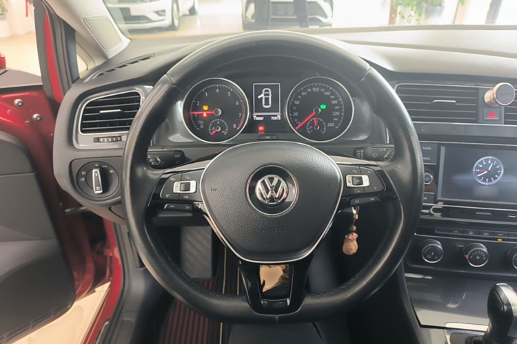 Volkswagen Golf 2018 #11 Volkswagen Golf 2018 car image #11