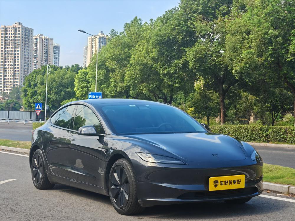 Tesla Model 3 2025 #3 Tesla Model 3 2025 صورة سيارة #3