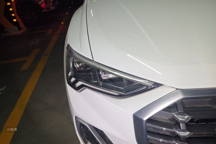 Audi Q3 2022 immagine di auto #8
