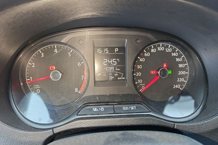 Volkswagen Polo 2018 #12 Volkswagen Polo 2018 car image #12