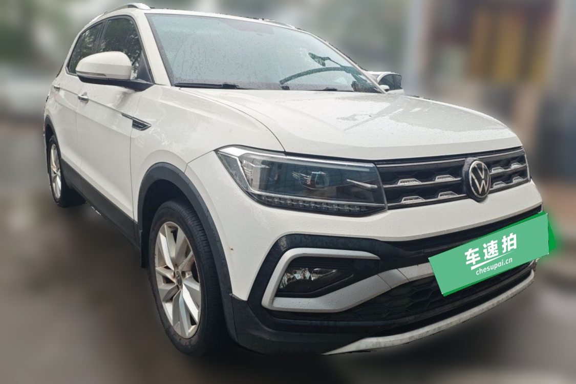Volkswagen T-Cross 2021 car image #2