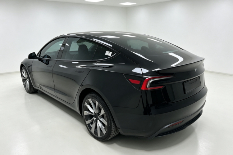 Tesla Model 3 2023 #4 Tesla Model 3 2023 immagine di auto #4
