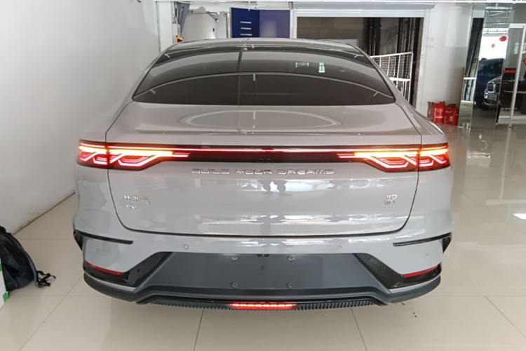 BYD Han 2024 car image #6