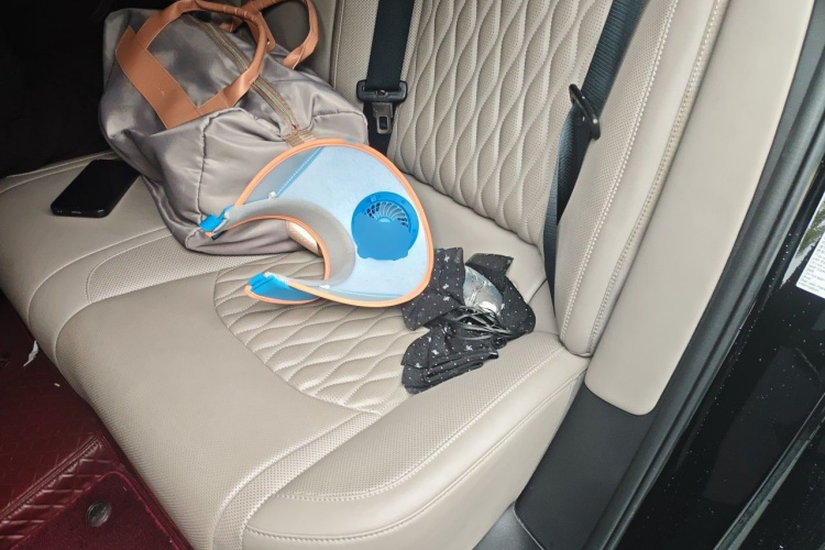 BYD Han 2024 car image #14