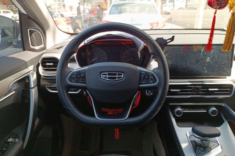 GEELY Coolray 2025 image de voiture #12